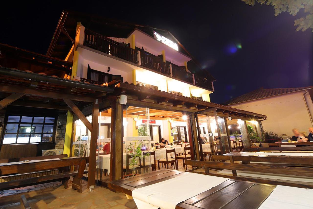 Guest House Zeba & Riviera Šilo Exterior foto